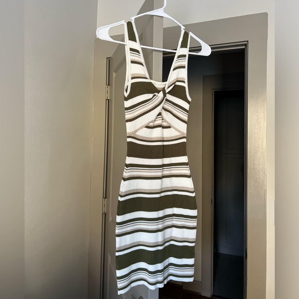 A&F (S) Sweater Dress